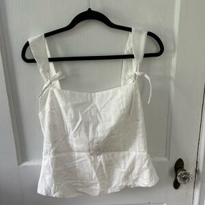 NWT white sleeveless blouse